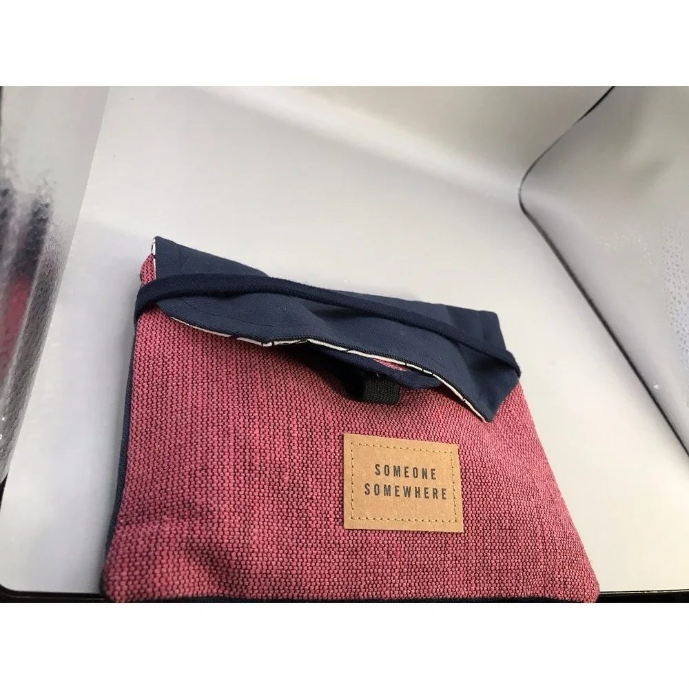 Delta Airlines Amenities Kit‎ Never Used Someone Somewhere 6